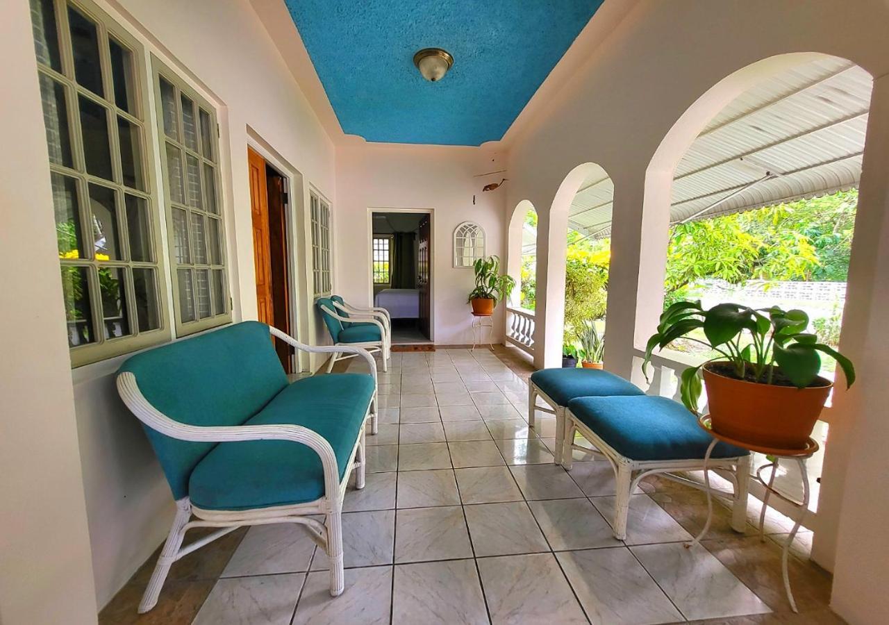 Green'S Palace Jamaica Oracabessa Bagian luar foto