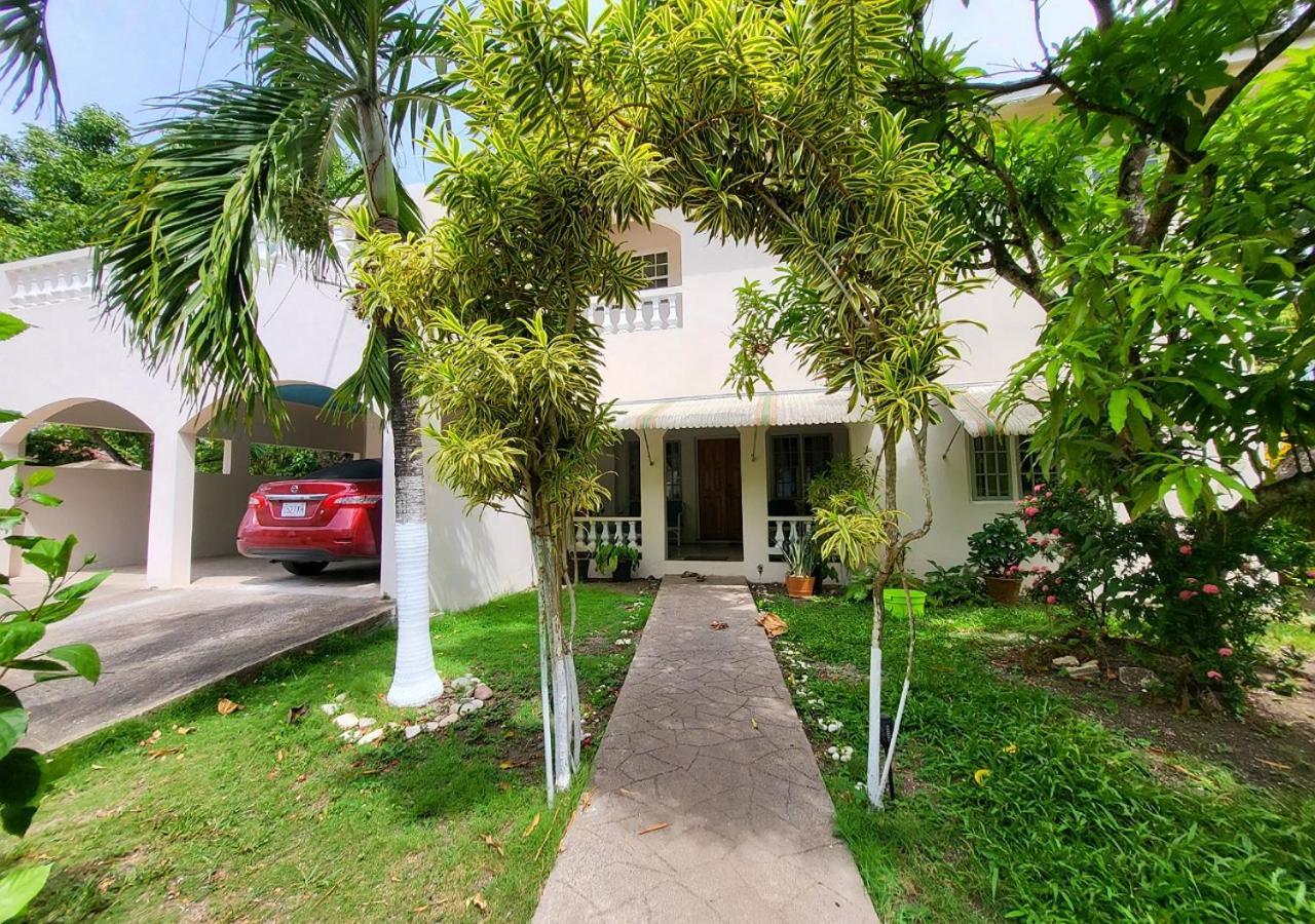 Green'S Palace Jamaica Oracabessa Bagian luar foto