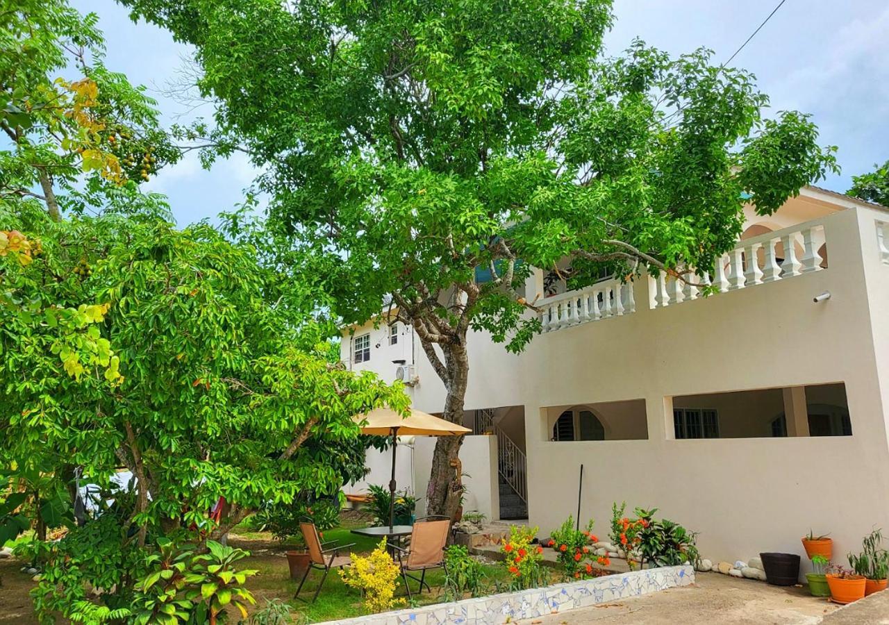 Green'S Palace Jamaica Oracabessa Bagian luar foto